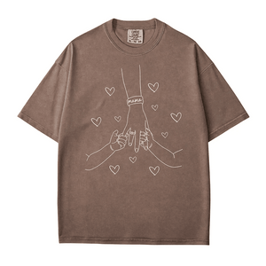 Mama Comfort Colors® T-Shirt – Minimalist Line Art Hands & Hearts Mom Shirt - Woven Mama