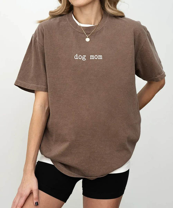 Dog Mom Comfort Colors® T-Shirt - Woven Mama