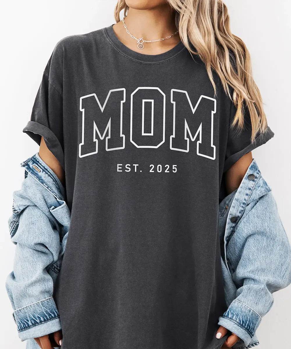 Custom MOM Comfort Colors® T-Shirt – Personalized Year “Est.” Tee - Woven Mama