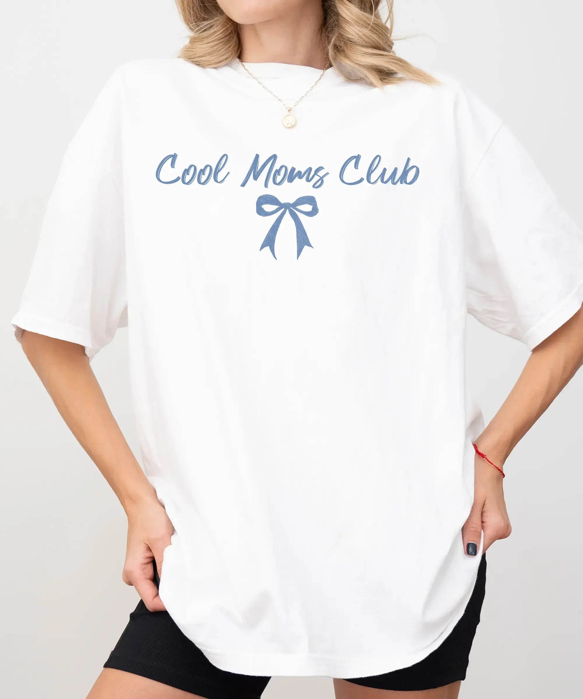 Cool Moms Club T-Shirt – Coquette Aesthetic Comfort Colors Tee for Stylish Moms - Woven Mama